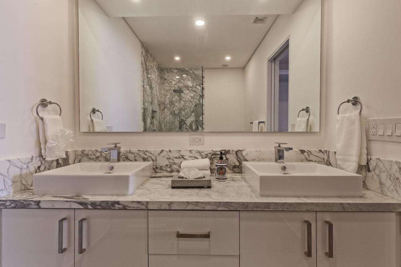 Brand New Contemporary 2 Bd Oceanfront Condo At Encantame Towers Verano E302 Playa Encanto Luaran gambar