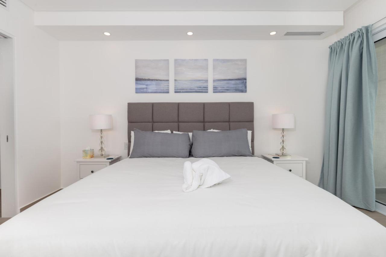 Brand New Contemporary 2 Bd Oceanfront Condo At Encantame Towers Verano E302 Playa Encanto Luaran gambar